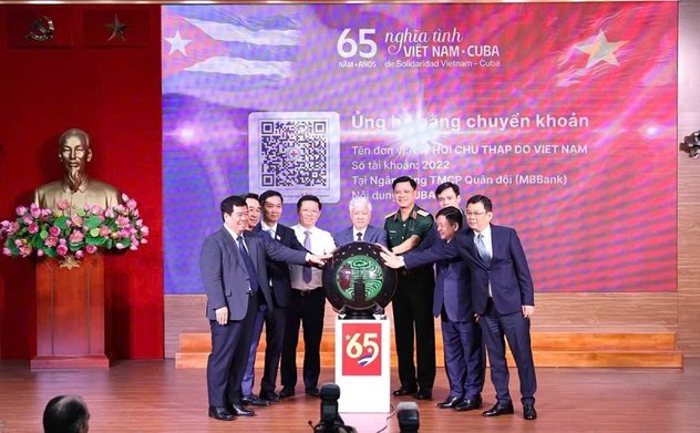 Việt Nam vận động ủng hộ nhân dân Cuba