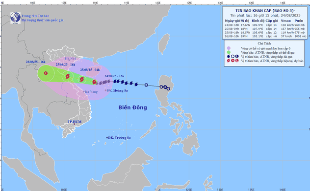 Bão số 5 cách Hà Tĩnh 450km, gió giật cấp 16, bắt đầu mưa to
