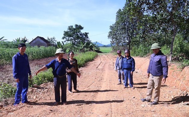 6 hộ dân hiến đất , mở lối đi cho hàng xóm