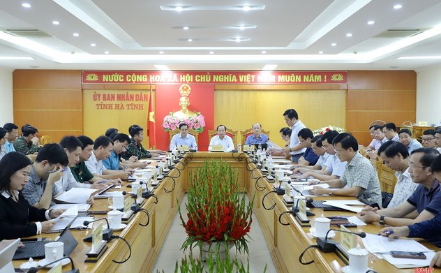 Sớm hoàn thành khắc phục lưới điện, viễn thông phục vụ đời sống, sản xuất - kinh doanh