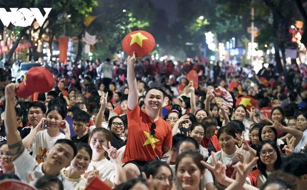 Chuyên gia, học giả quốc tế: Việt Nam biến những điều không thể thành có thể