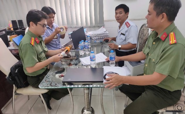 Nghiêm cấm sản xuất, nhập khẩu, kinh doanh, sử dụng micro không dây có tần số hoạt động không đúng quy định