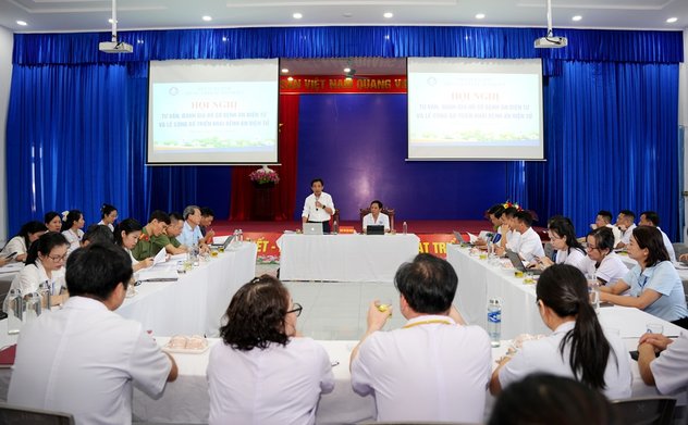 Trung tâm Y tế Thành Sen công bố triển khai Bệnh án điện tử