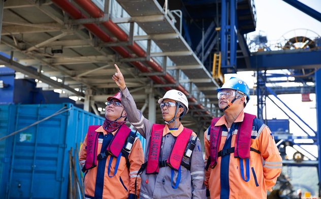 Dấu ấn nhiệm kỳ: Ngắm nhà máy nhiệt điện quy mô lớn của Việt Nam tại KKT Vũng Áng 