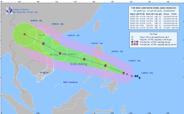 Bão BUALOI đang tiến gần vào Biển Đông 
