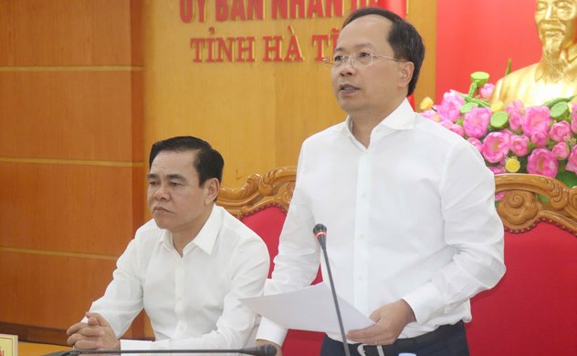 Triển khai các biện pháp cấp bách khắc phục hậu quả cơn bão số 10 và mưa lũ