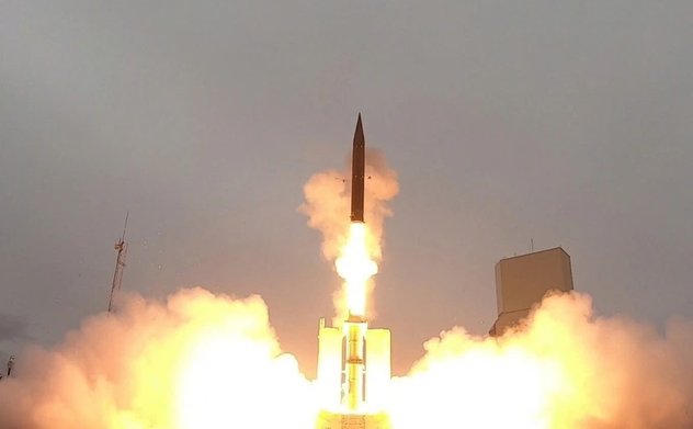 Chuyên gia cảnh báo cuộc chạy đua vũ trang hạt nhân mới trên thế giới