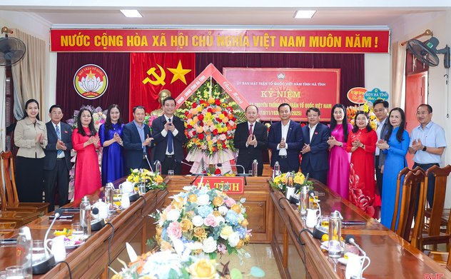 Tiếp tục đổi mới mạnh mẽ nội dung và phương thức hoạt động của MTTQ các cấp 