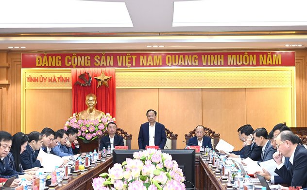 Khẩn trương hoàn thiện chương trình công tác của Ban Chấp hành Đảng bộ tỉnh khóa XX 