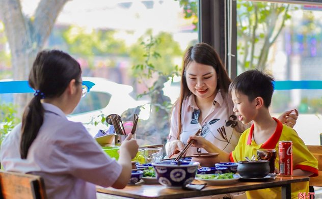 Nồng nàn hương vị Huế giữa lòng Hà Tĩnh