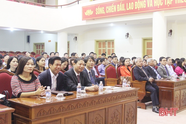 Hà Tĩnh khai giảng lớp cao cấp lý luận chính trị khóa 2018 - 2020