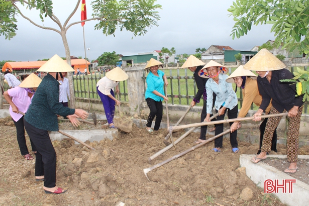 Đoàn kết, phấn đấu xây dựng Lộc Hà thành huyện nông tvhôn mới năm 2020