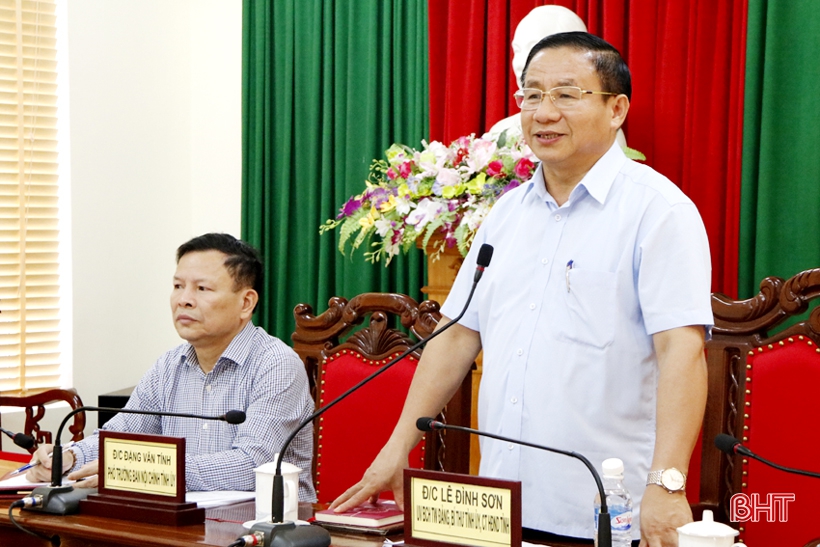 Bí thư Tỉnh ủy Hà Tĩnh tiếp dân theo Quy định 11 của Bộ Chính trị