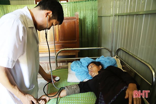 100% người nghèo, cận nghèo Hà Tĩnh được cấp thẻ bảo hiểm y tế