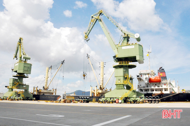 5 tháng, Hà Tĩnh thu từ xuất nhập khẩu hơn 2.900 tỷ đồng