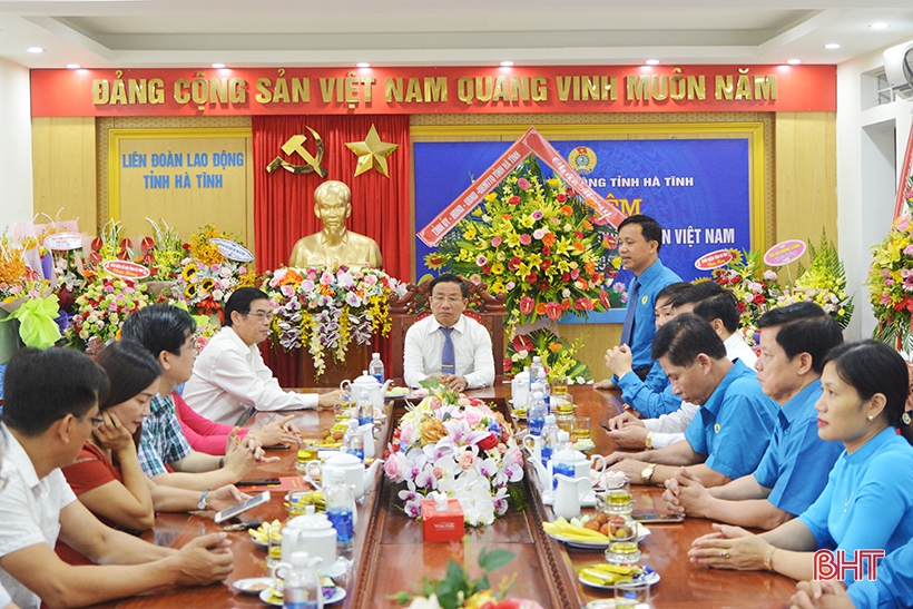 Xây dựng tổ chức công đoàn các cấp ở Hà Tĩnh vững mạnh toàn diện