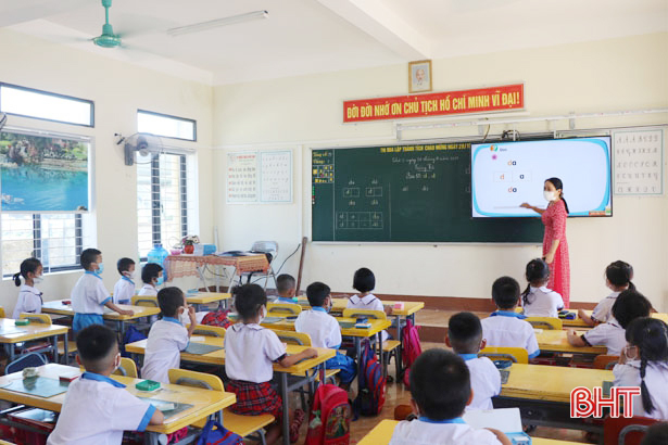Giáo viên, học sinh Hà Tĩnh bắt nhịp với chương trình sách giáo khoa mới
