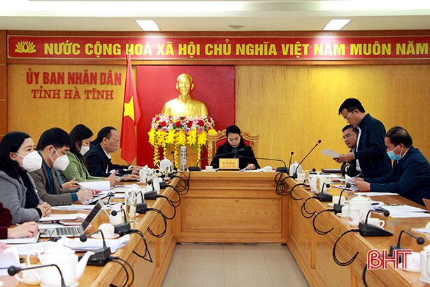 Thẩm tra dự thảo nghị quyết việc đặt tên đường ở TP Hà Tĩnh và TX Hồng Lĩnh