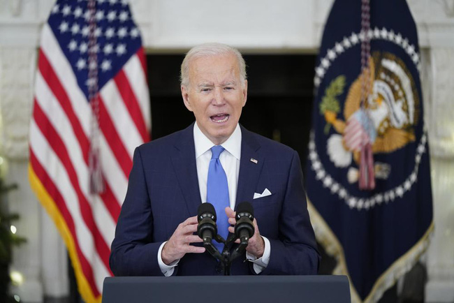 Tổng thống Biden kêu gọi người dân Mỹ tiêm phòng để chống lại biến thể Omicron