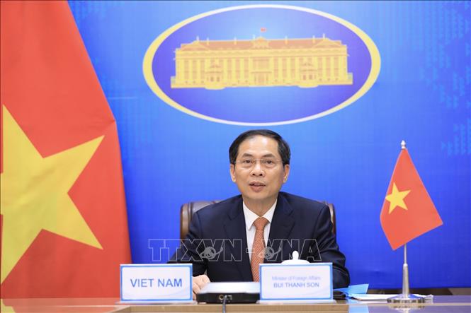 Bộ trưởng Bộ Ngoại giao Bùi Thanh Sơn tiếp Đại biện Đại sứ quán Ba Lan tại Việt Nam