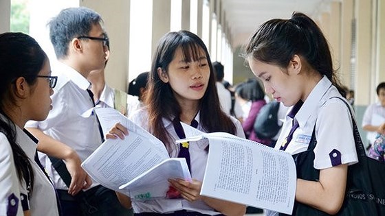 Học sinh Hà Tĩnh bước vào kỳ thi tuyển lớp 10