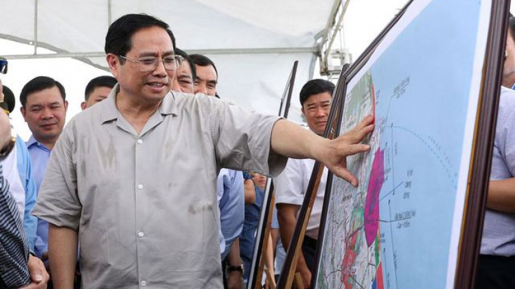Thủ tướng Phạm Minh Chính khảo sát thực trạng mỏ sắt Thạch Khê