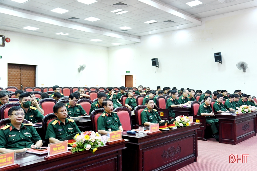 Khen thưởng 37 tập thể, cá nhân tiêu biểu trong thực hiện nghị quyết của Quân ủy Trung ương
