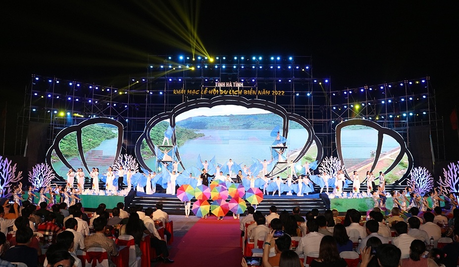 Khai mạc lễ hội du lịch biển Hà Tĩnh năm 2022
