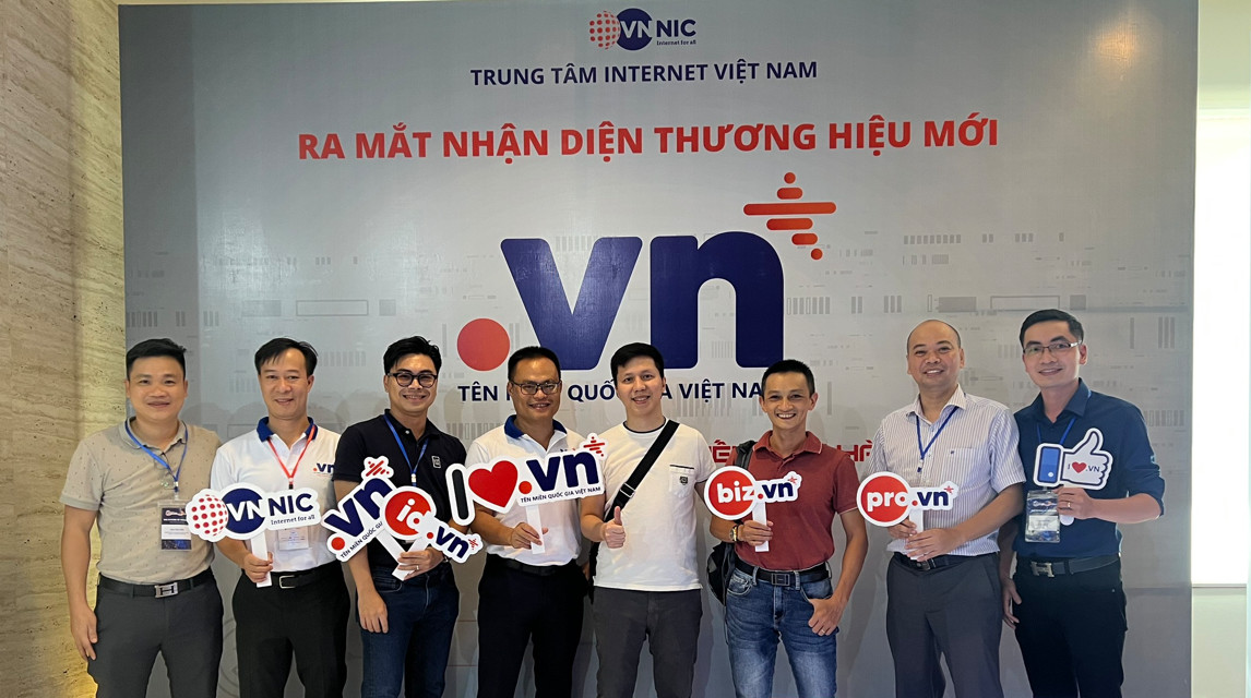 Trung tâm Internet Việt Nam (VNNIC) ra mắt hình ảnh thương hiệu tên miền quốc gia “.vn”