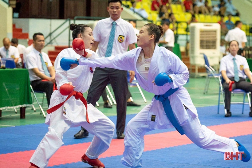 Hà Tĩnh giành 15 huy chương tại Giải vô địch trẻ Karate quốc gia