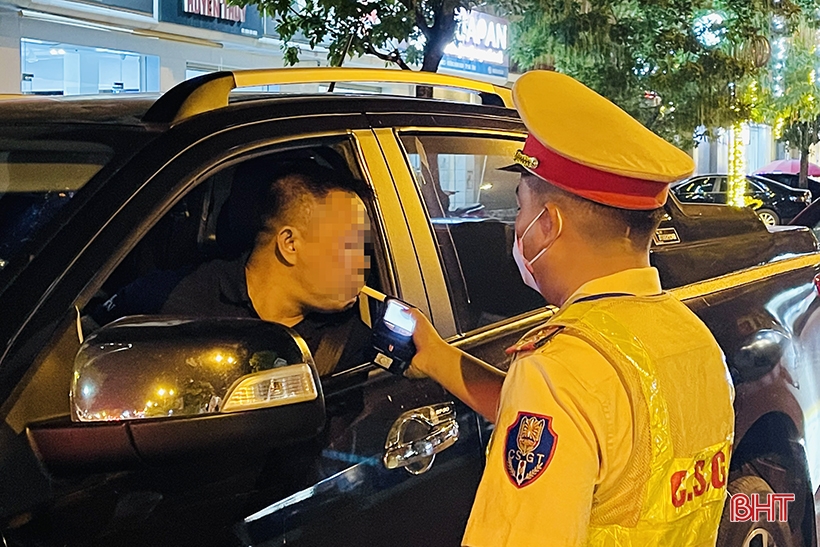 TP Hà Tĩnh xử phạt 2 trường hợp vi phạm nồng độ cồn số tiền 34 triệu đồng