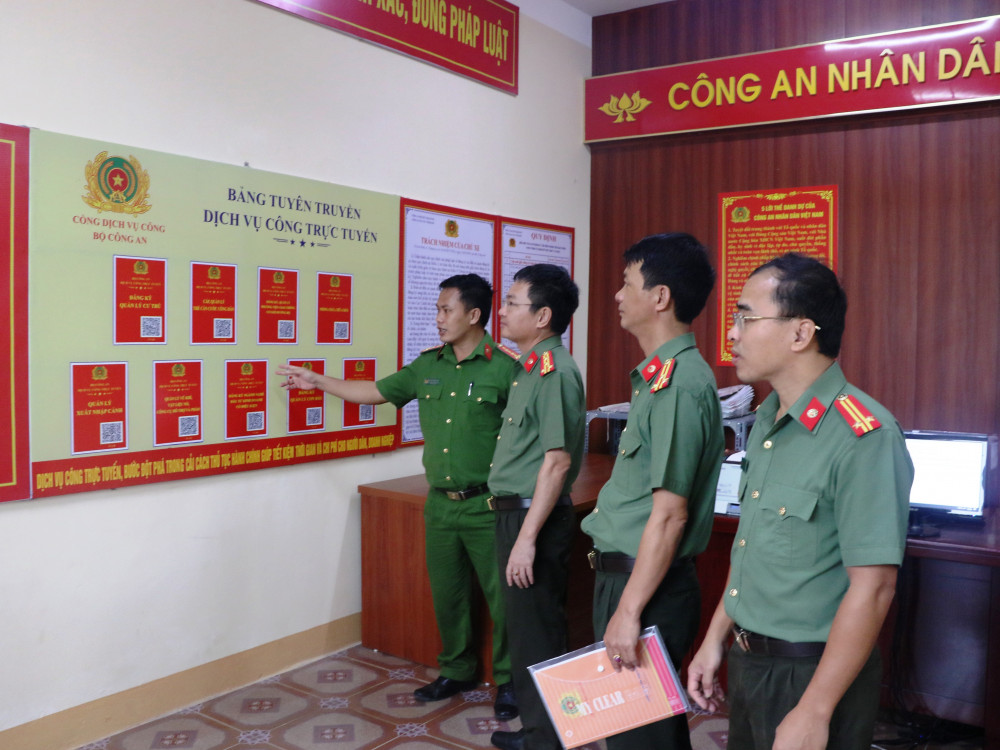 Khảo sát tiến độ triển khai Mô hình điểm cải cách hành chính tại Công an xã Lưu Vĩnh Sơn