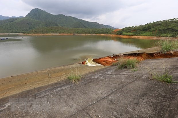 Hà Tĩnh: Hàng trăm công trình hồ đập bị hư hỏng, xuống cấp