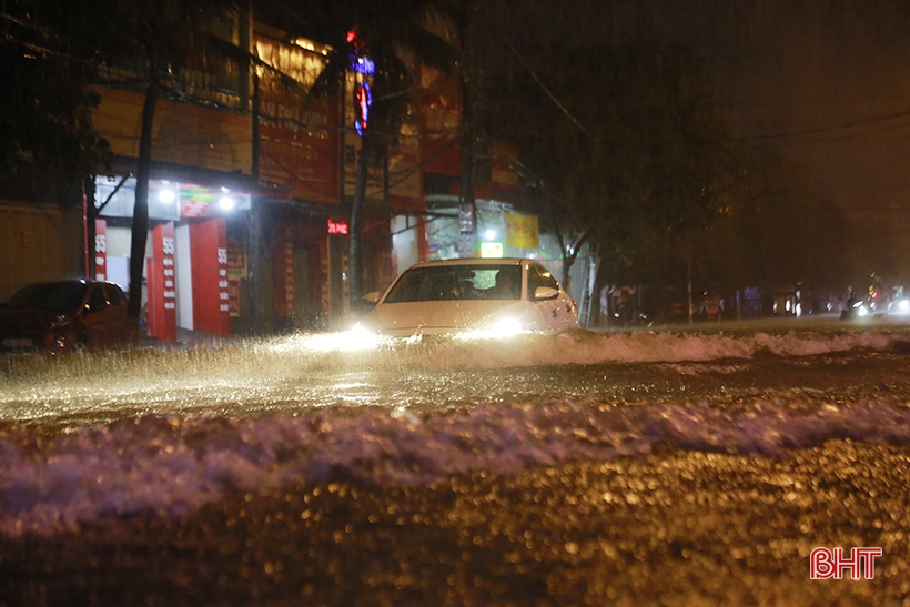 Hà Tĩnh ban hành công điện khẩn ứng phó với mưa lớn