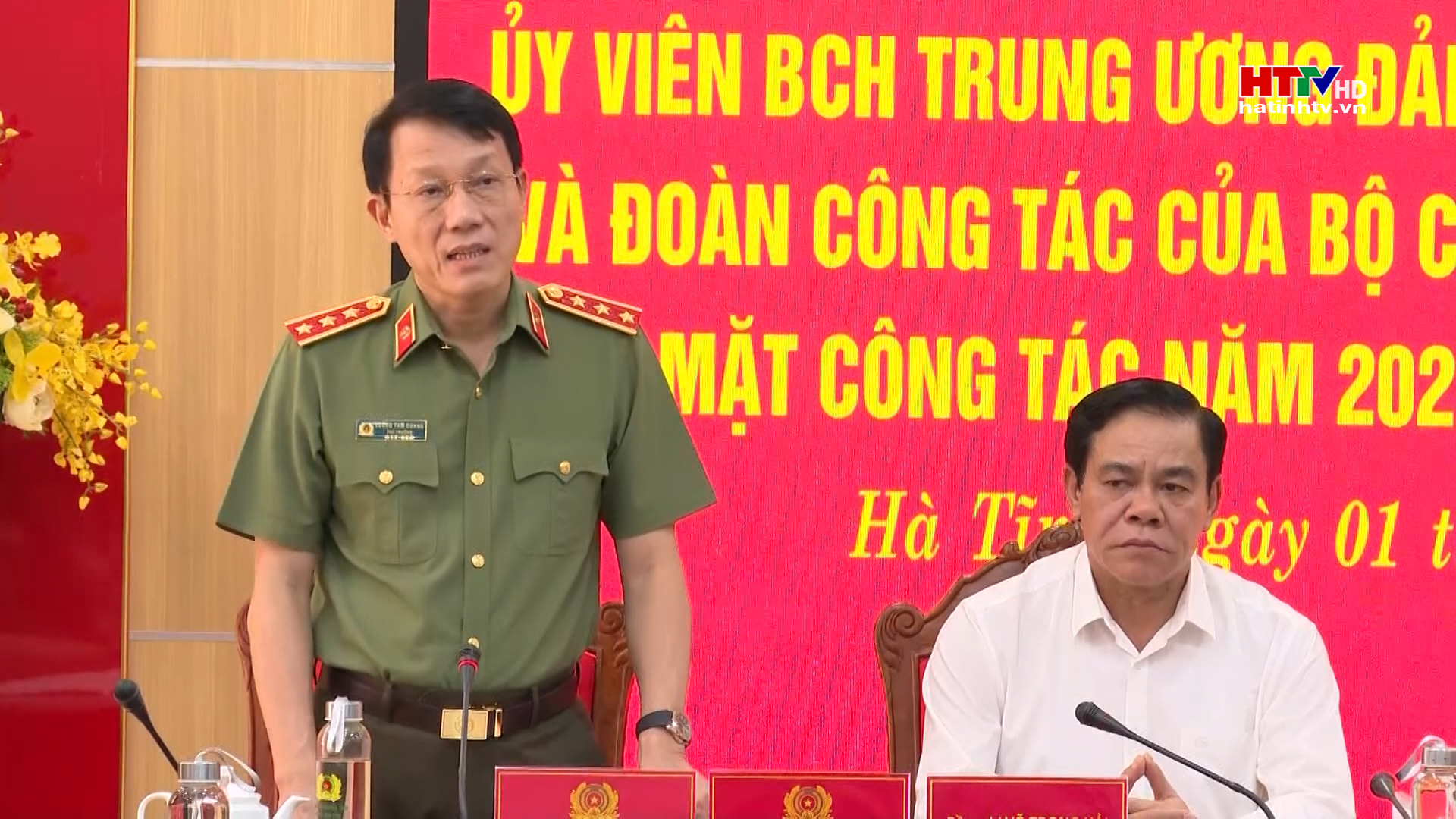 Thứ trưởng Lương Tam Quang làm việc với Công an tỉnh Hà Tĩnh