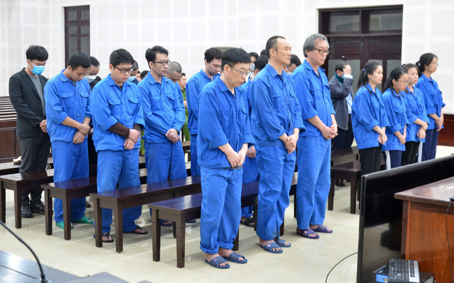 Tuyên án 24 bị cáo tổ chức nhập cảnh trái phép vào Việt Nam dưới “vỏ bọc” chuyên gia