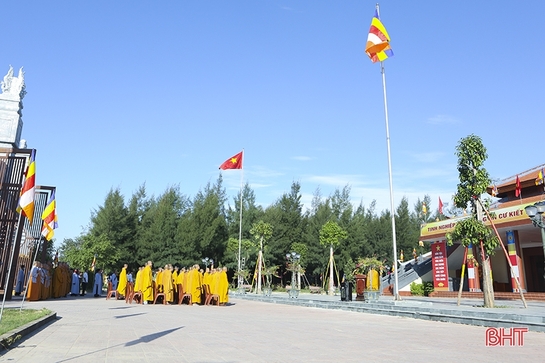 Chủ tịch UBND tỉnh Hà Tĩnh gửi thư chúc mừng Đại lễ Phật đản năm 2023