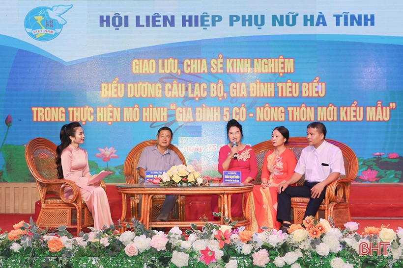 Phụ nữ Hà Tĩnh góp phần gìn giữ, vun đắp giá trị tốt đẹp của gia đình Việt