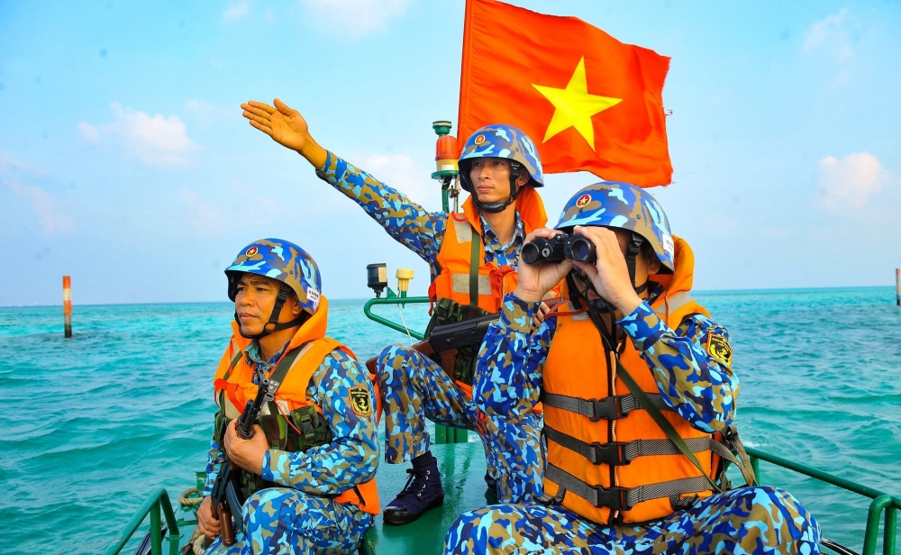 Luôn sẵn sàng bảo vệ chủ quyền biển đảo Việt Nam