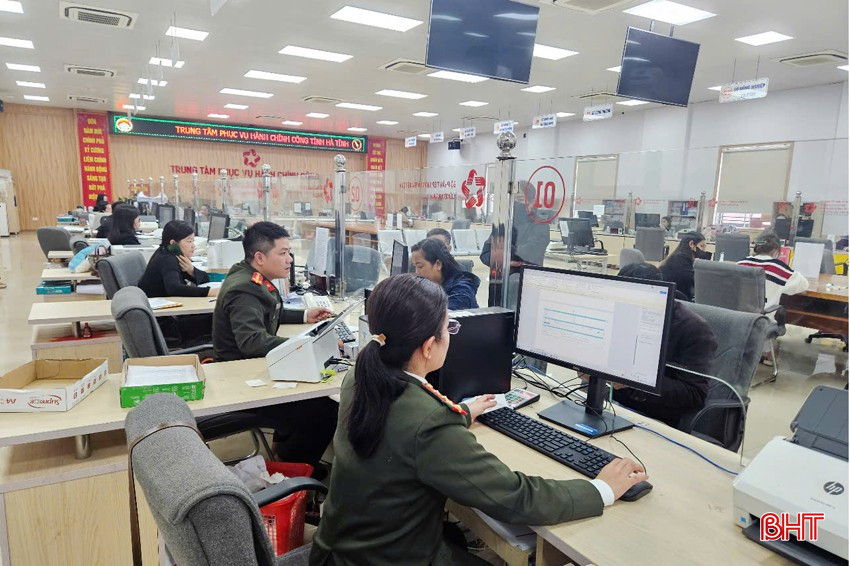 Hà Tĩnh tăng 3 bậc, xếp thứ 15 toàn quốc về Chỉ số Cải cách hành chính