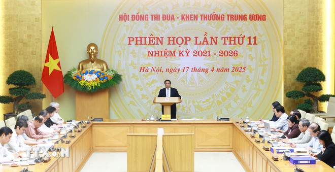 Khen thưởng phải đi đôi với nhân rộng điển hình tiên tiến
