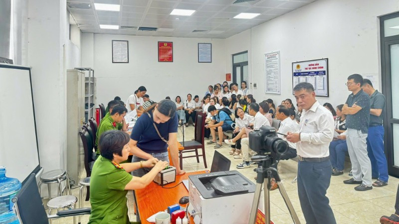 Hà Nội: Triển khai đổi thẻ đảng viên trên nền tảng dữ liệu quốc gia