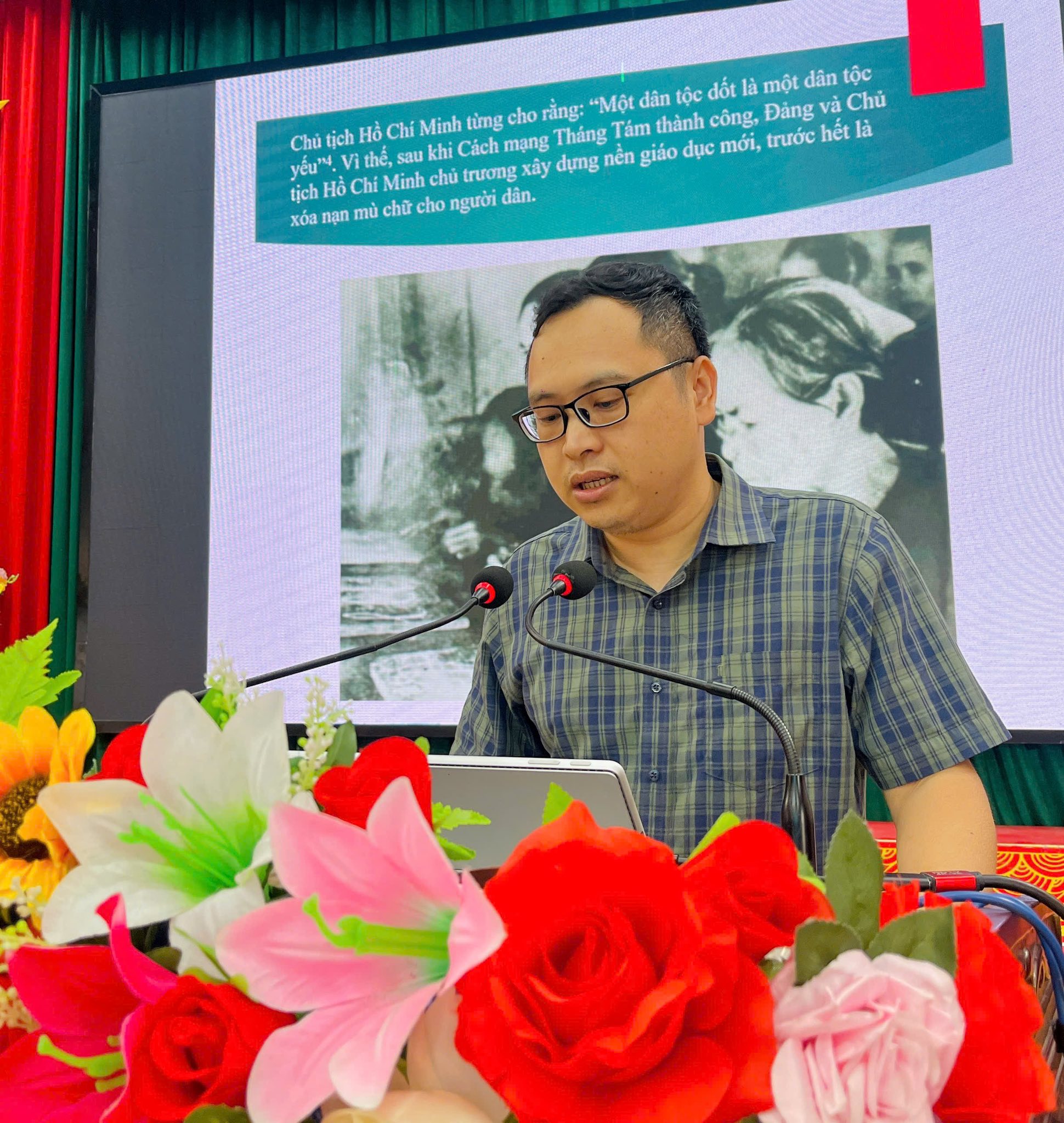 Xã Cẩm Xuyên tổ chức Lễ phát động phong trào "Bình dân học vụ số"