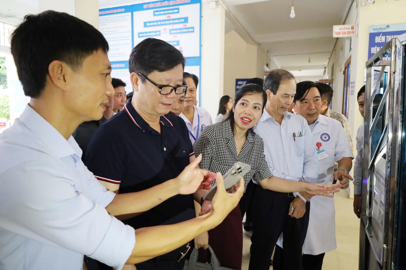 Bệnh án điện tử được triển khai tại 8 cơ sở y tế ở Hà Tĩnh