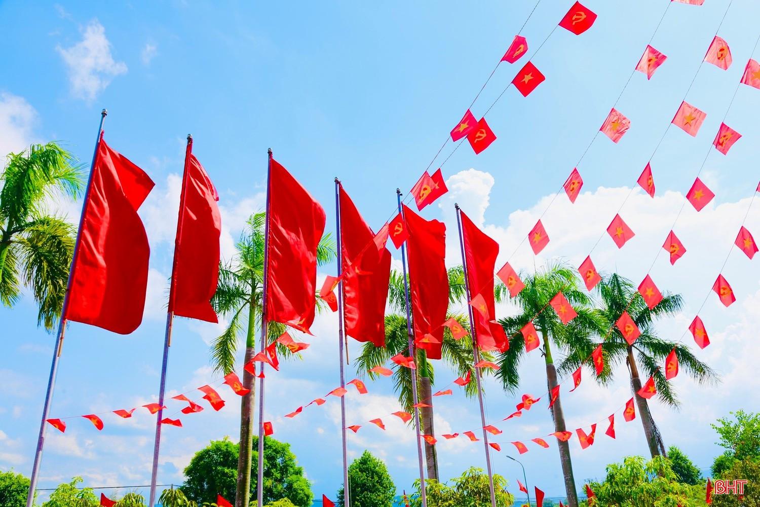 Hà Tĩnh đẩy mạnh công tác tuyên truyền Đại hội Đảng bộ tỉnh lần thứ XX