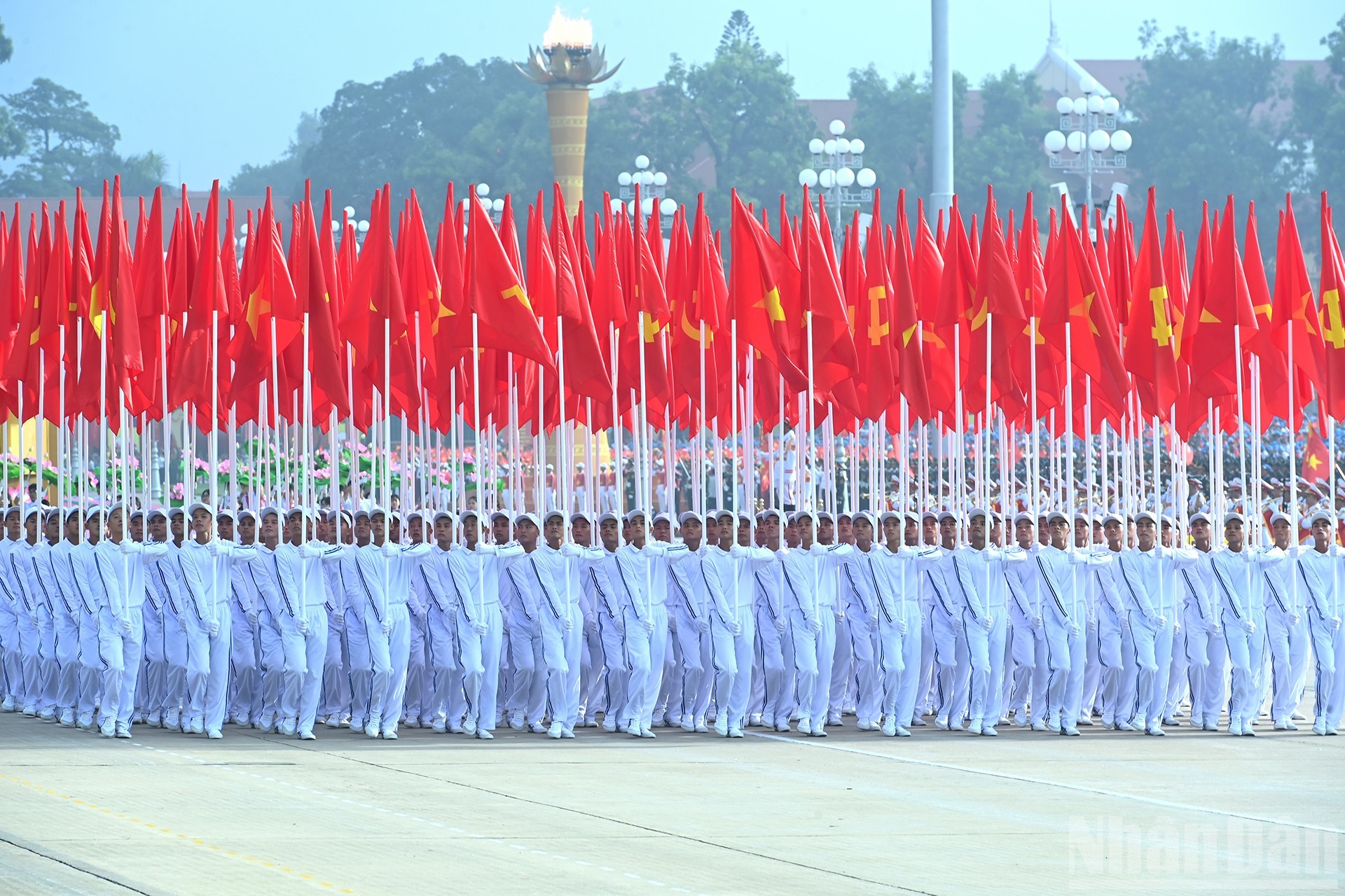 Nâng cao cảnh giác, đấu tranh với thủ đoạn chống phá của các thế lực thù địch