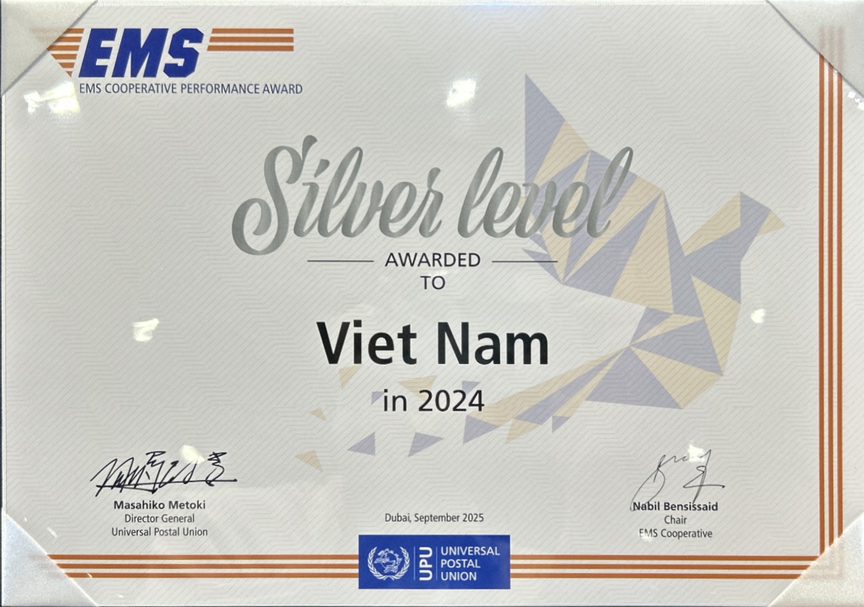 EMS Việt Nam tiếp tục được vinh danh tại Giải thưởng quốc tế về Chất lượng và Chăm sóc khách hàng