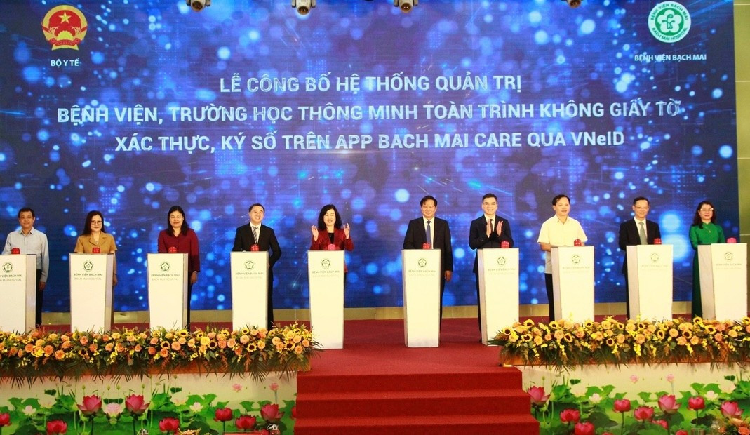 Bệnh viện Bạch Mai triển khai mô hình bệnh viện thông minh