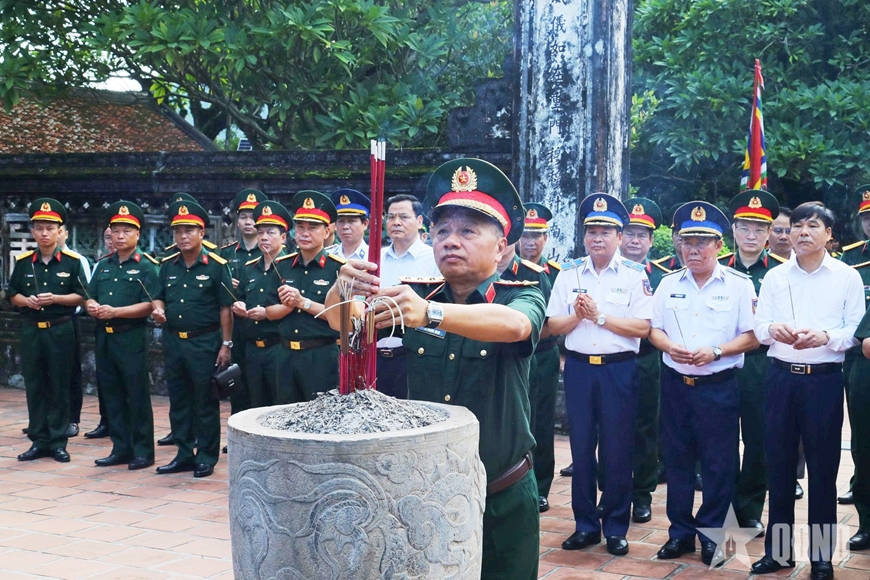 Thượng tướng Lê Quang Minh dự Ngày hội “Nghĩa tình biên giới, biển đảo” năm 2025