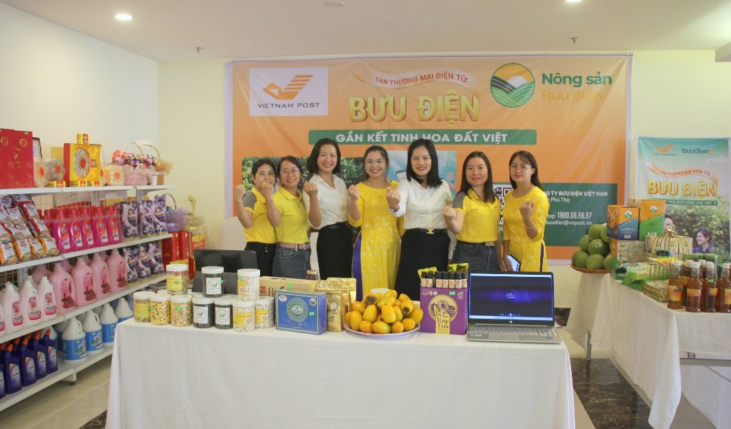 Bưu điện Phú Thọ giới thiệu gian hàng “Nông nghiệp thông minh và OCOP” tại Hội thảo Chuyển đổi số Quốc gia